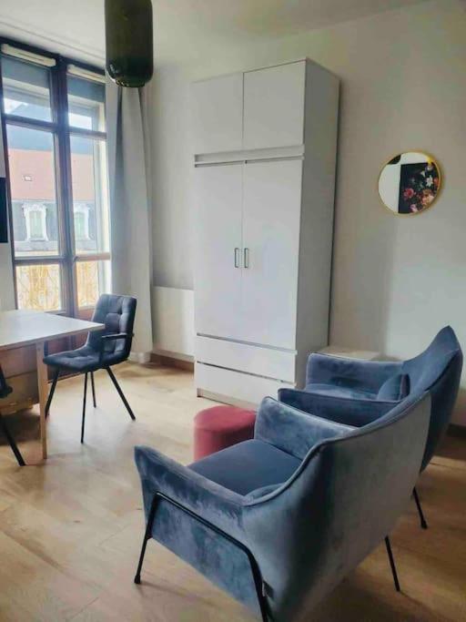 Studio Refait A Neuf En Hypercentre Avec Balcon Aix-les-Bains Extérieur photo
